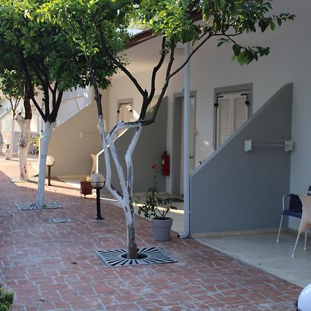 Milto'S Studios Párga Exterior foto