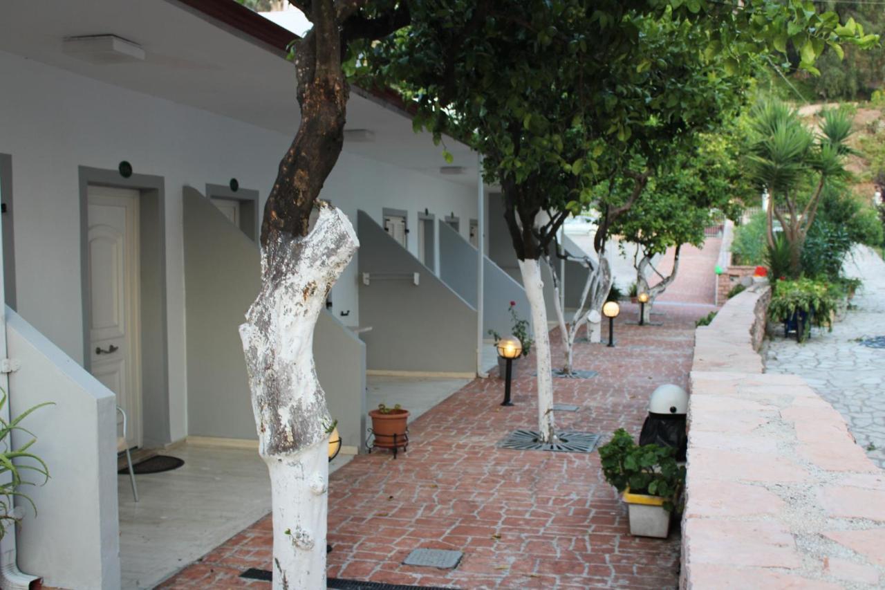 Milto'S Studios Párga Exterior foto
